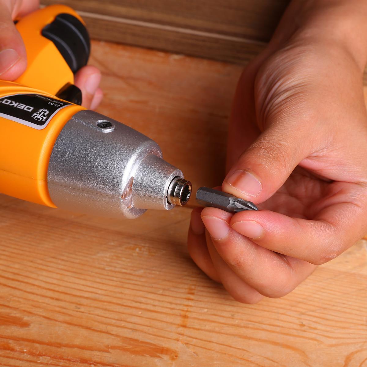 Отвертка аккум. Deko ZKS4 аккум. (063-4113) Отвертка аккум. Deko ZKS4 аккум. (063-4113)