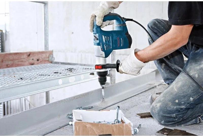 Перфоратор Bosch GBH 4-32 DFR-S патрон:SDS-plus уд.:4.2Дж 900Вт (кейс в комплекте) Перфоратор Bosch GBH 4-32 DFR-S патрон:SDS-plus уд.:4.2Дж 900Вт (кейс в комплекте)